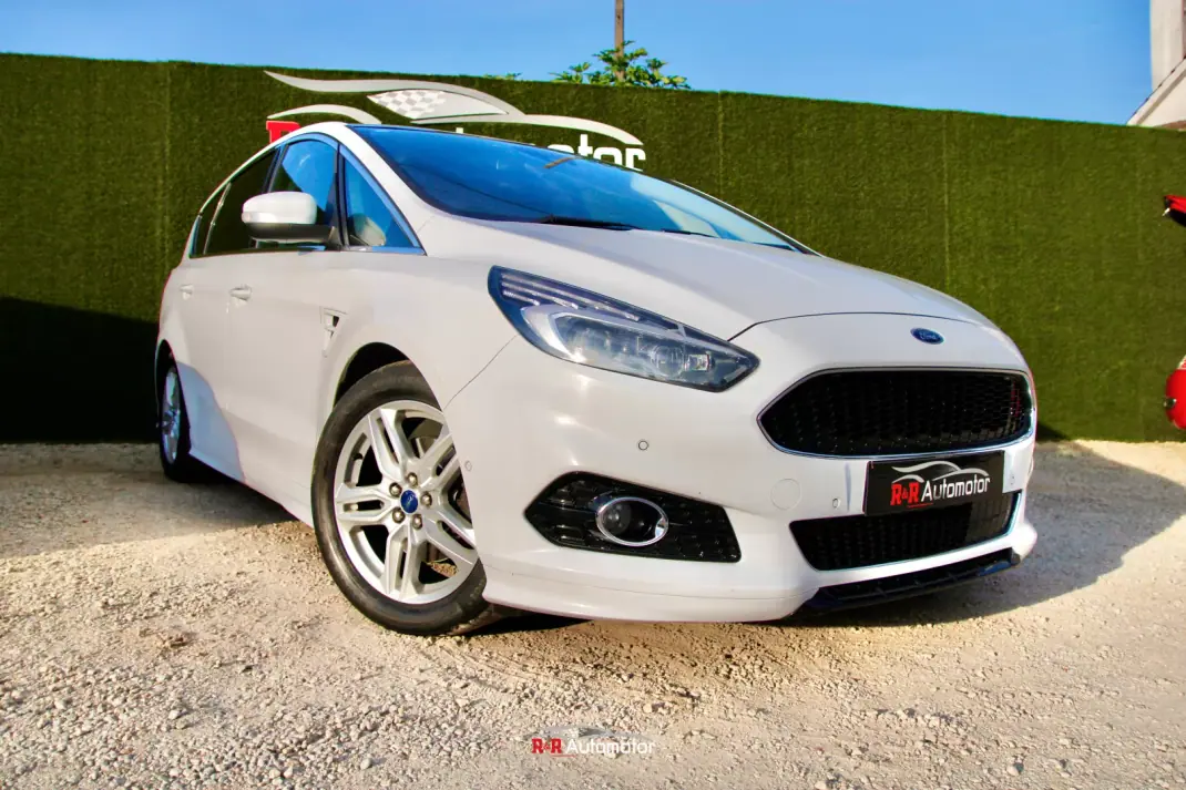 Ford S-Max 2016 - 28900 EUR, 137000 km - AUTO.MOTO.pt - 137000km - foto 5 de 35