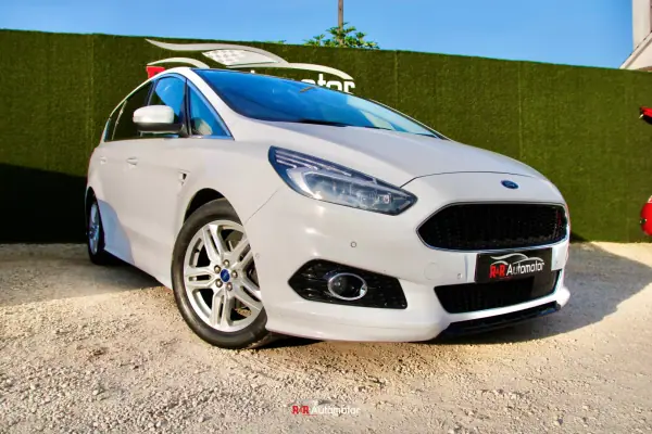 Ford S-Max 2016 - 28900 EUR, 137000 km - AUTO.MOTO.pt - 137000km - foto 5 de 35
