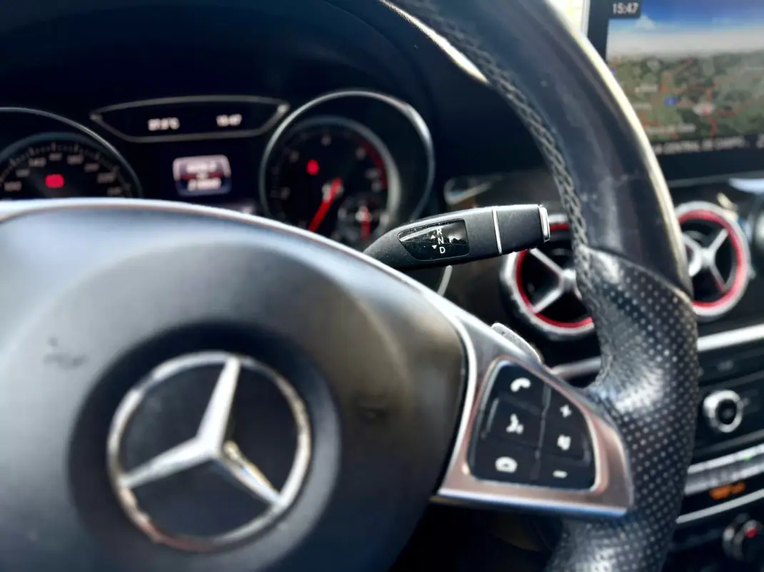 Mercedes-Benz CLA 220 2018 - 22950 EUR, 218000 km - AUTO.MOTO.pt - 218000km - foto 23 de 29