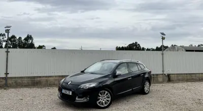 Renault Mégane Sport Tourer 2013 - 9950 EUR, 182000 km - AUTO.MOTO.pt - 182000km - foto 17 de 41