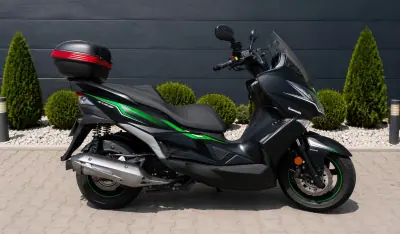 Kawasaki 2019 - 3490 EUR, 3698 km - AUTO.MOTO.pt - 3698km - foto 11 de 17