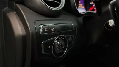 Mercedes-Benz C 63 AMG 2016 - 77990 EUR, 60883 km - AUTO.MOTO.pt - 60883km - foto 35 de 37