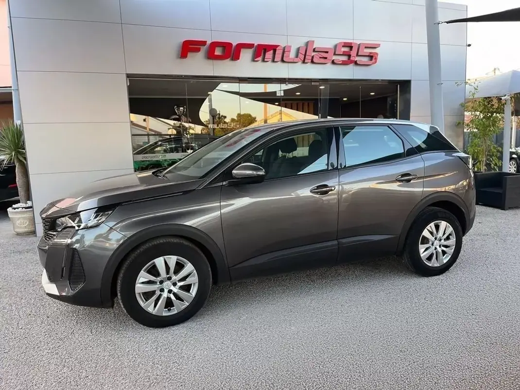Peugeot 3008 2021 - 21900 EUR, 77710 km - AUTO.MOTO.pt - 77710km - foto 2 de 10