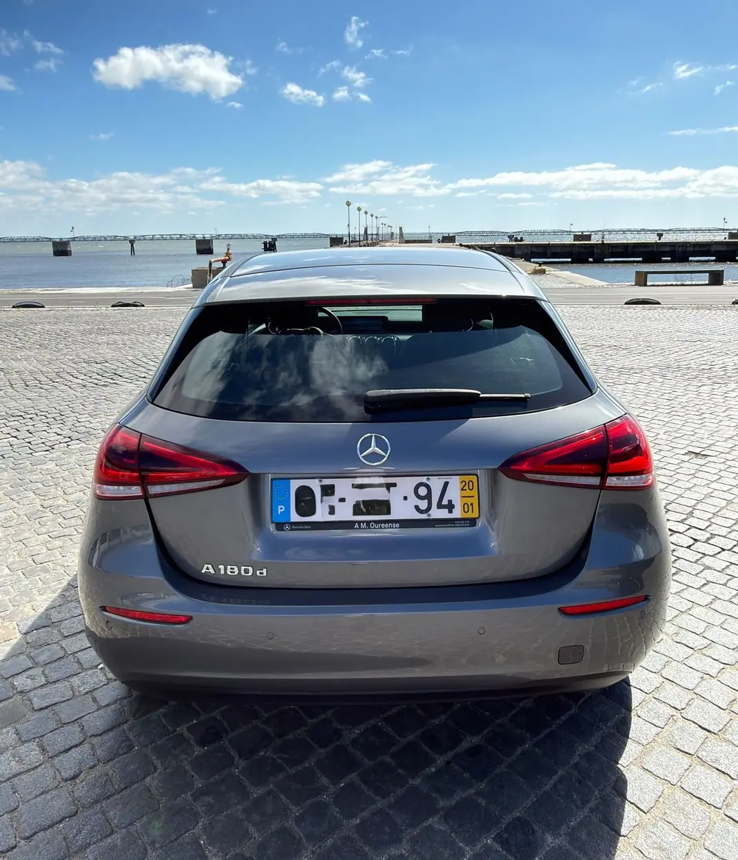 Mercedes-Benz A 180 2020 - 23900 EUR, 43000 km - 43000km - foto 8 de 13