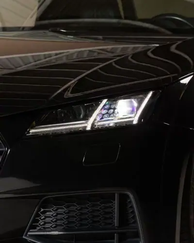 Audi TT Roadster 2018 - 24990 EUR, 136000 km - AUTO.MOTO.pt - 136000km - foto 12 de 23