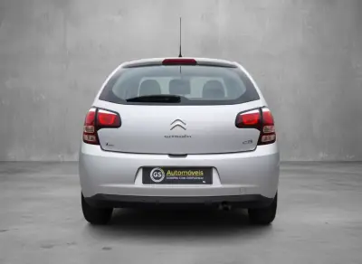 Citroën C3 2015 - 9990 EUR, 112000 km - AUTO.MOTO.pt - 112000km - foto 7 de 12