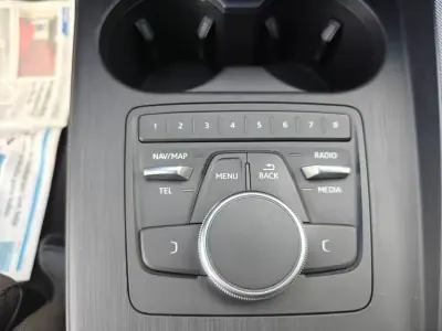 Audi A4 Avant 2019 - 23990 EUR, 79500 km - 79500km - foto 44 de 46