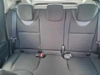 Renault Clio 2014 - 10490 EUR, 118020 km - AUTO.MOTO.pt - 118020km - foto 33 de 36