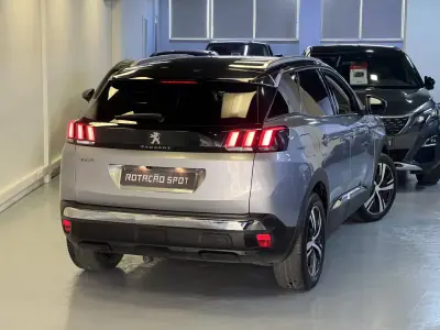 Peugeot 3008 2018 - 14990 EUR, 103000 km - 103000km - foto 4 de 35