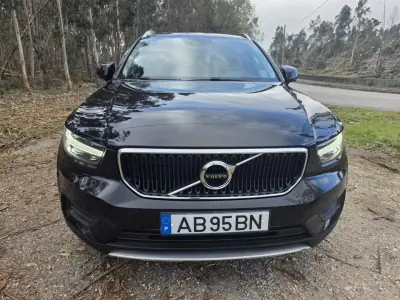 Volvo XC 40 2020 - 24500 EUR, 152300 km - AUTO.MOTO.pt - 152300km - foto 7 de 42