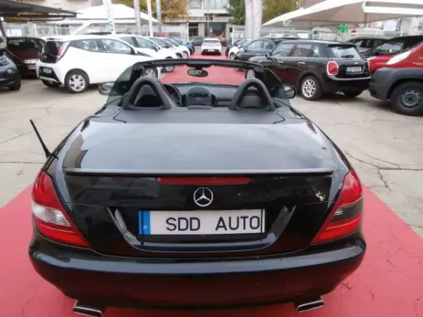 Mercedes-Benz SLK 200 2010 - 16000 EUR, 176098 km - AUTO.MOTO.pt - 176098km - foto 3 de 32