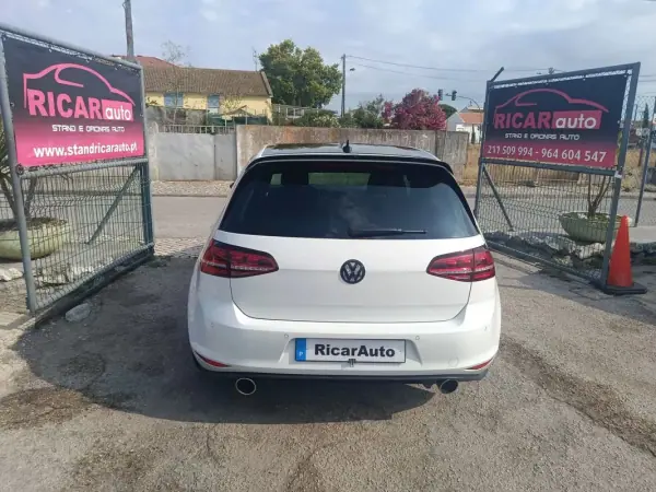 Volkswagen Golf 2014 - 17500 EUR, 162848 km - AUTO.MOTO.pt - 162848km - foto 51 de 57