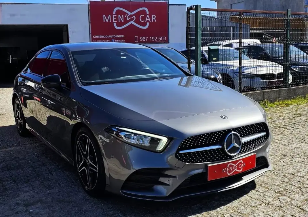 Mercedes-Benz A 180 Limousine 2019 - 26500 EUR, 154000 km - AUTO.MOTO.pt - 154000km - foto 1 de 31