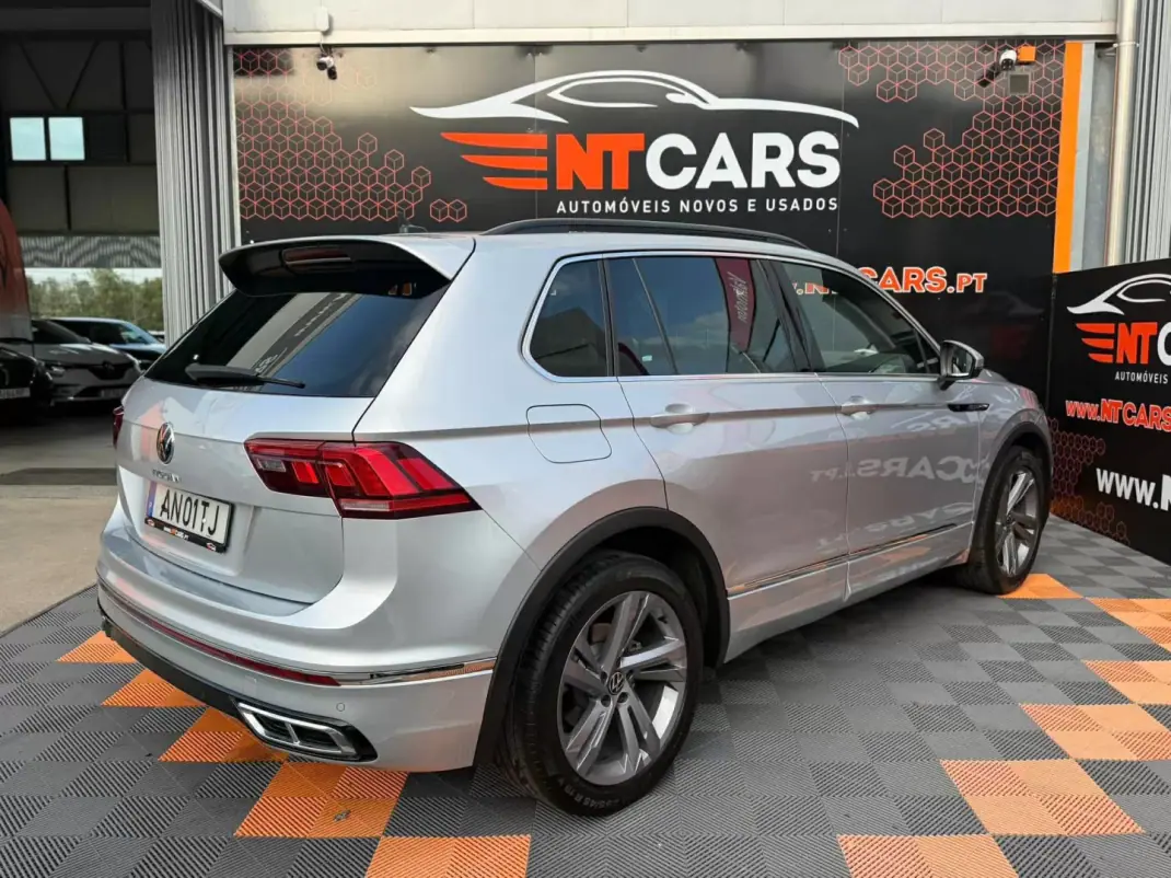 Volkswagen Tiguan 2022 - 33900 EUR, 71516 km - AUTO.MOTO.pt - 71516km - foto 2 de 21