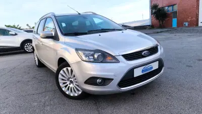 Ford Focus SW 2009 - 5500 EUR, 226000 km - AUTO.MOTO.pt - 226000km - foto 3 de 16