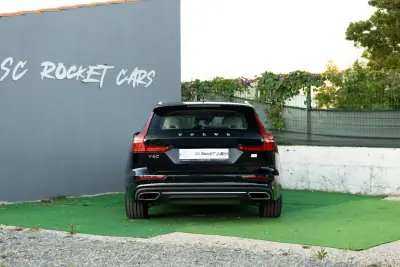 Volvo V60 2021 - 25450 EUR, 133000 km - 133000km - foto 32 de 36