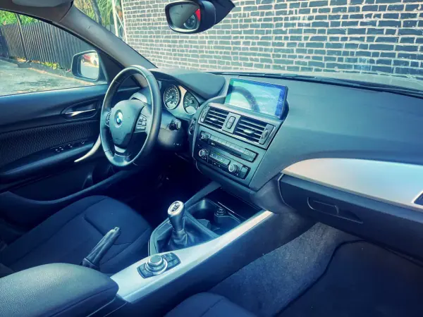 BMW 116 2013 - 15900 EUR, 118000 km - AUTO.MOTO.pt - 118000km - foto 2 de 13