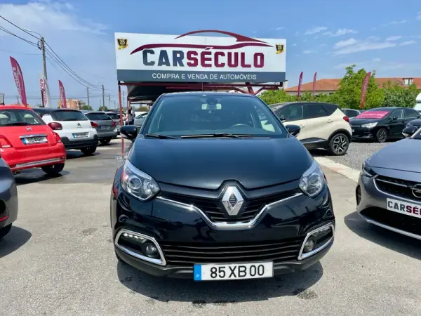 Renault Captur 2013 - 12250 EUR, 161056 km - AUTO.MOTO.pt - 161056km - foto 2 de 30