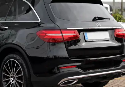 Mercedes-Benz GLC 250 2017 - 36990 EUR, 179000 km - AUTO.MOTO.pt - 179000km - foto 5 de 29