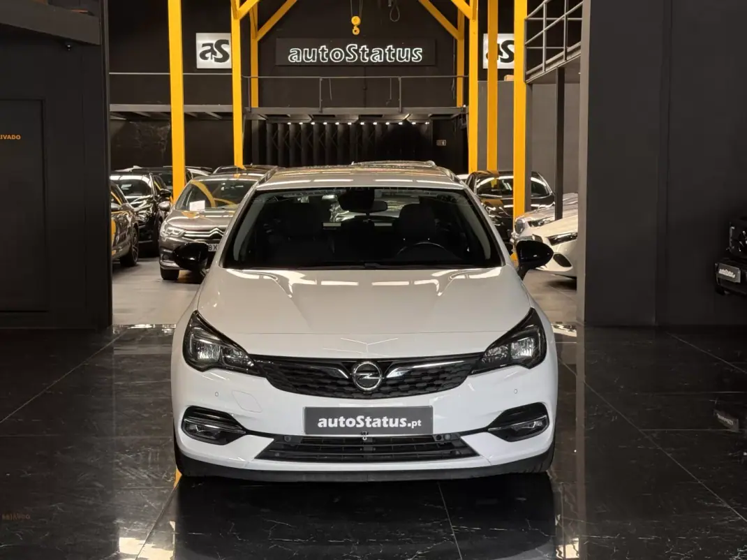 Opel Astra Sports Tourer 2021 - 13990 EUR, 152200 km - AUTO.MOTO.pt - 152200km - foto 4 de 34