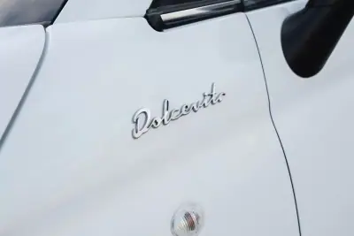 Fiat 500 2021 - 9999 EUR, 108000 km - AUTO.MOTO.pt - 108000km - foto 12 de 28