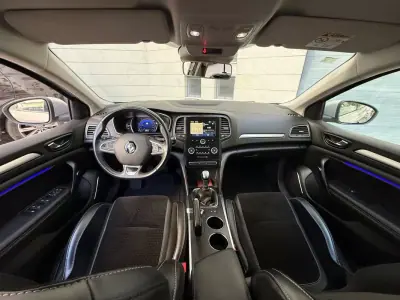 Renault Mégane Sport Tourer 2018 - 11950 EUR, 110000 km - 110000km - foto 5 de 23