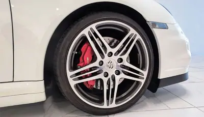 Porsche 997 2007 - 109000 EUR, 39000 km - AUTO.MOTO.pt - 39000km - foto 26 de 55