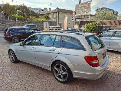 Mercedes-Benz C 200 2011 - 11500 EUR, 221260 km - AUTO.MOTO.pt - 221260km - foto 10 de 32
