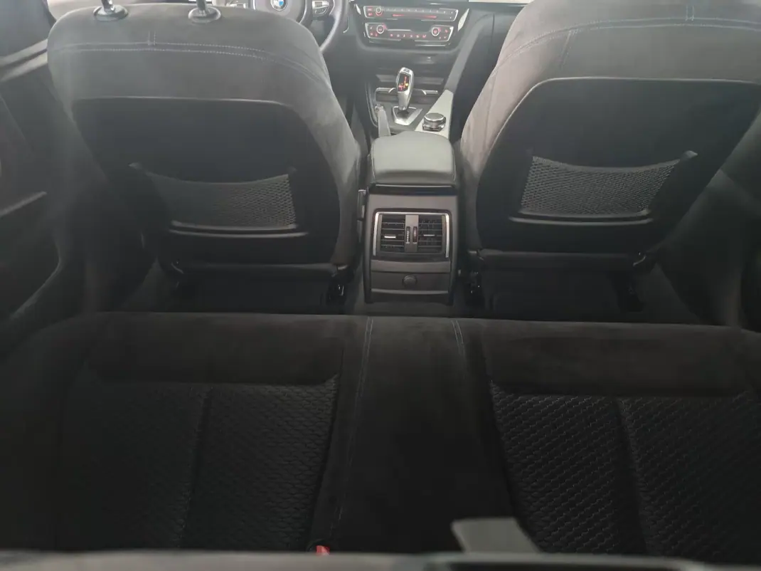 BMW 420 Gran Coupé 2017 - 26300 EUR, 166000 km - 166000km - foto 19 de 42
