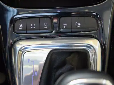 Opel Crossland X 2018 - 13990 EUR, 70165 km - AUTO.MOTO.pt - 70165km - foto 15 de 21