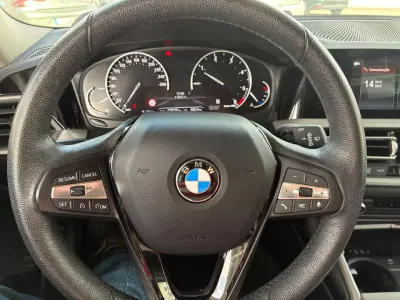 BMW 318 2019 - 21900 EUR, 128000 km - AUTO.MOTO.pt - 128000km - foto 15 de 22