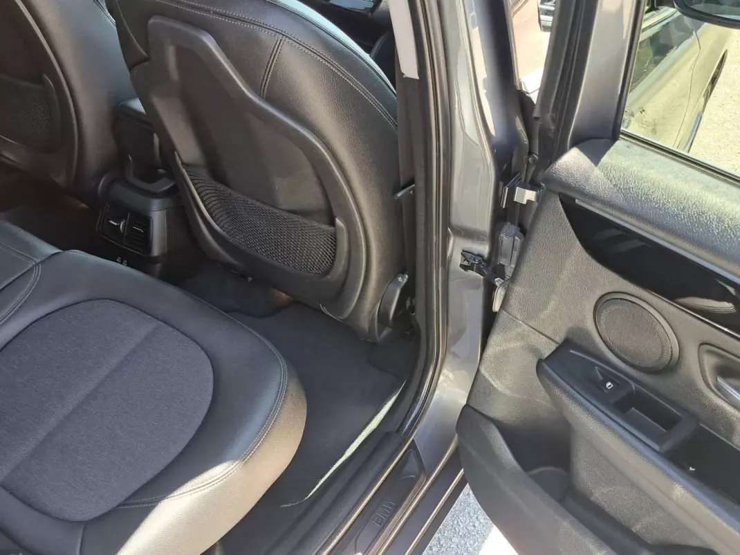 BMW 216 Gran Tourer 2019 - 19500 EUR, 111050 km - 111050km - foto 26 de 63