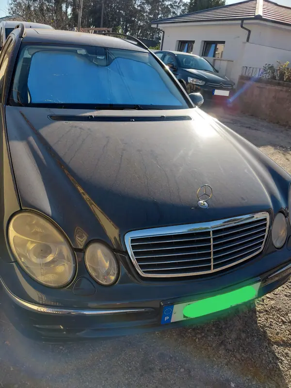 Mercedes-Benz E 220 2003