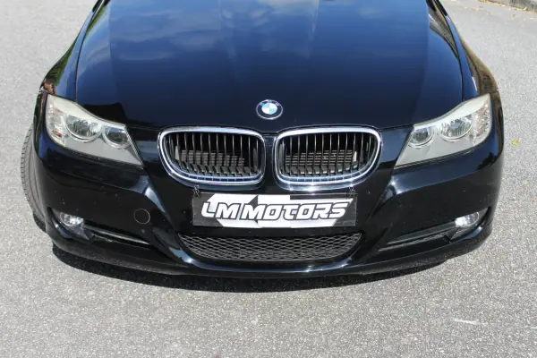 BMW 318 2010 - 10000 EUR, 254000 km - 254000km - foto 12 de 35