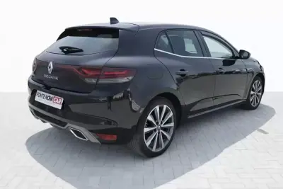 Renault Mégane 2021 - 17450 EUR, 67800 km - AUTO.MOTO.pt - 67800km - foto 4 de 20