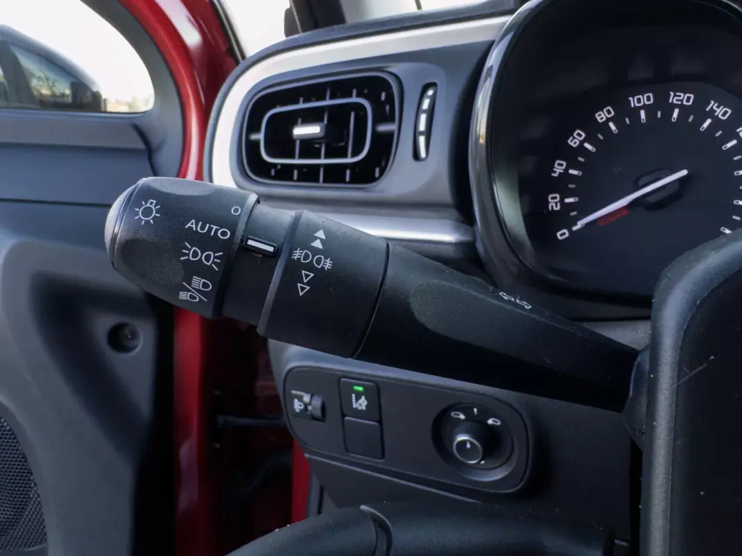 Citroën C3 2019 - 13990 EUR, 162000 km - 162000km - foto 22 de 33
