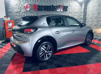 Peugeot e-208 2022 - 16990 EUR, 48791 km - AUTO.MOTO.pt - 48791km - foto 13 de 34