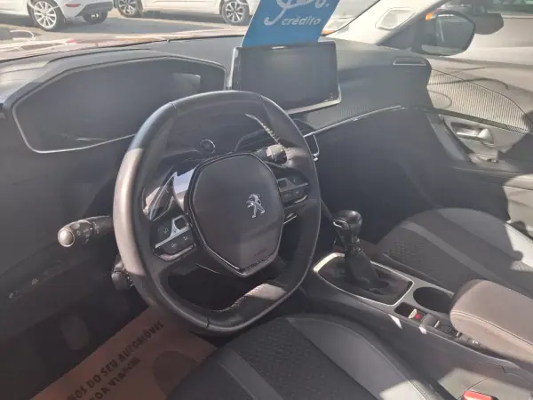 Peugeot 2008 2020 - 16900 EUR, 77000 km - AUTO.MOTO.pt - 77000km - foto 11 de 13