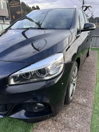 BMW 216 Active Tourer 2015 - 14900 EUR, 210000 km - AUTO.MOTO.pt - 210000km - foto 7 de 52