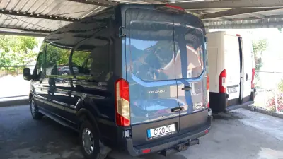 Ford Transit 350 2.0 Tdci 2021 - 21000 EUR, 194720 km - AUTO.MOTO.pt - 194720km - foto 3 de 14