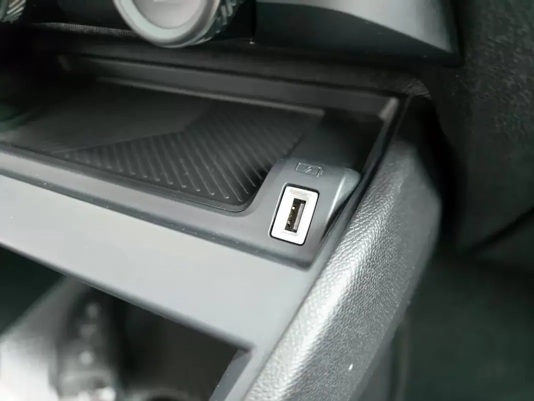 Citroën C4 2024 - 17800 EUR, 27000 km - AUTO.MOTO.pt - 27000km - foto 26 de 40