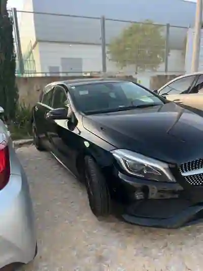 Mercedes-Benz A 180 2016 - 14900 EUR, 170310 km - AUTO.MOTO.pt - 170310km - foto 2 de 27