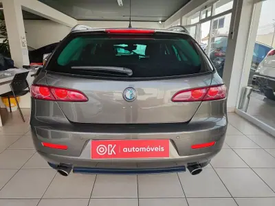 Alfa Romeo 159 Sportwagon 2008 - 7250 EUR, 221050 km - AUTO.MOTO.pt - 221050km - foto 9 de 37