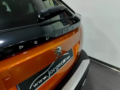 Peugeot 2008 2020 - 15990 EUR, 67000 km - AUTO.MOTO.pt - 67000km - foto 18 de 61