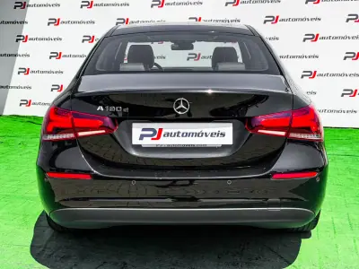 Mercedes-Benz A 180 Limousine 2019 - 21500 EUR, 149215 km - AUTO.MOTO.pt - 149215km - foto 6 de 26