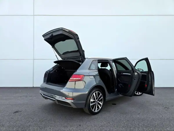 Audi A3 Sportback 2019 - 17500 EUR, 81000 km - AUTO.MOTO.pt - 81000km - foto 9 de 33