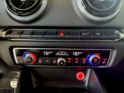 Audi A3 Sportback 2016 - 16000 EUR, 158000 km - AUTO.MOTO.pt - 158000km - foto 65 de 94