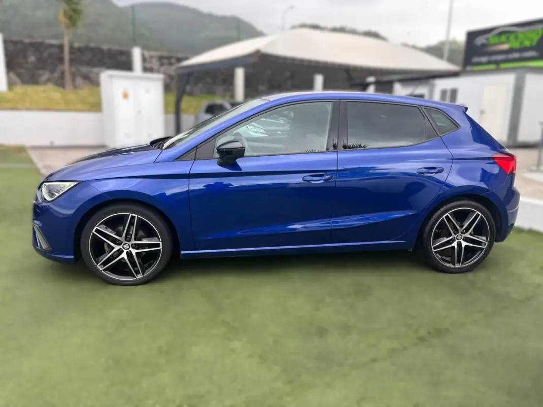 SEAT Ibiza 2021 - 18990 EUR, 70435 km - AUTO.MOTO.pt - 70435km - foto 4 de 14