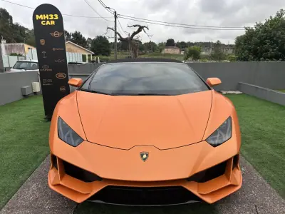 Lamborghini Huracán Spyder 2022 - 398000 EUR, 40000 km - AUTO.MOTO.pt - 40000km - foto 2 de 55