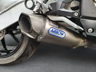BMW S 1000 RR 2011 - 10500 EUR, 63000 km - AUTO.MOTO.pt - 63000km - foto 9 de 29